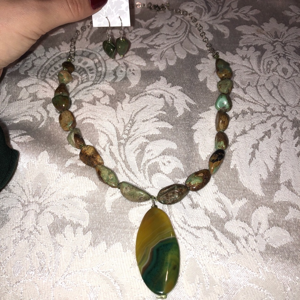 Chinese Turquoise beads & Jasper Centerpiece